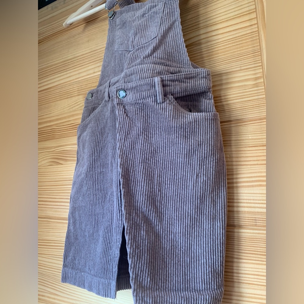 Junees girls cordoroi overall skirt size 7
